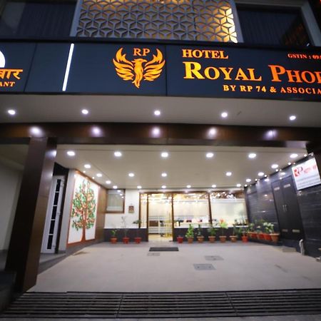Hotel Royal Phoenix Агра Екстериор снимка
